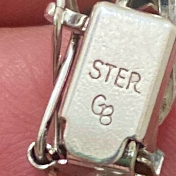 Vintage Sterling Silver Signed 925 Double Link Heart 7 Charms 8” Charm Bracelet - Picture 13 of 16